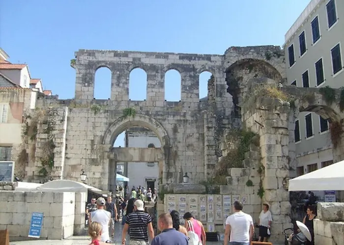 House - Dama Apartman